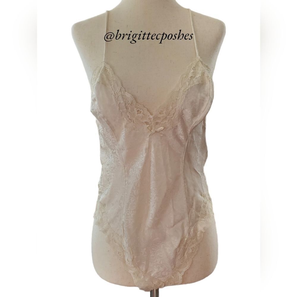 DELICATES Cream Laced Teddy